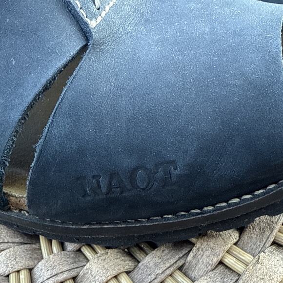 Naot Fisherman Style Black Leather Sandals Women's 39 or US 8 Comfort - Picture 3 of 16